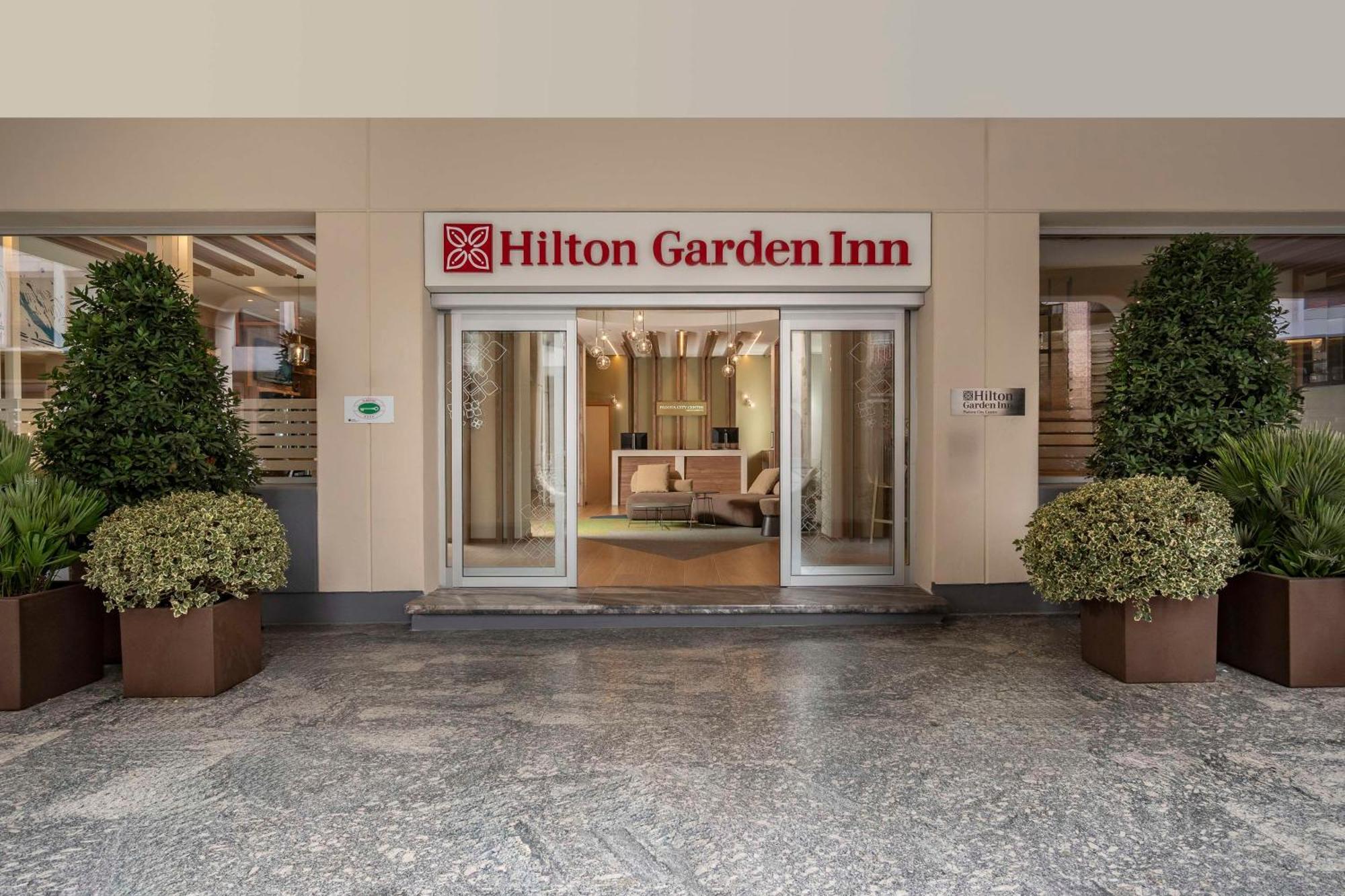 Hilton Garden Inn Padova City Centre Exterior foto