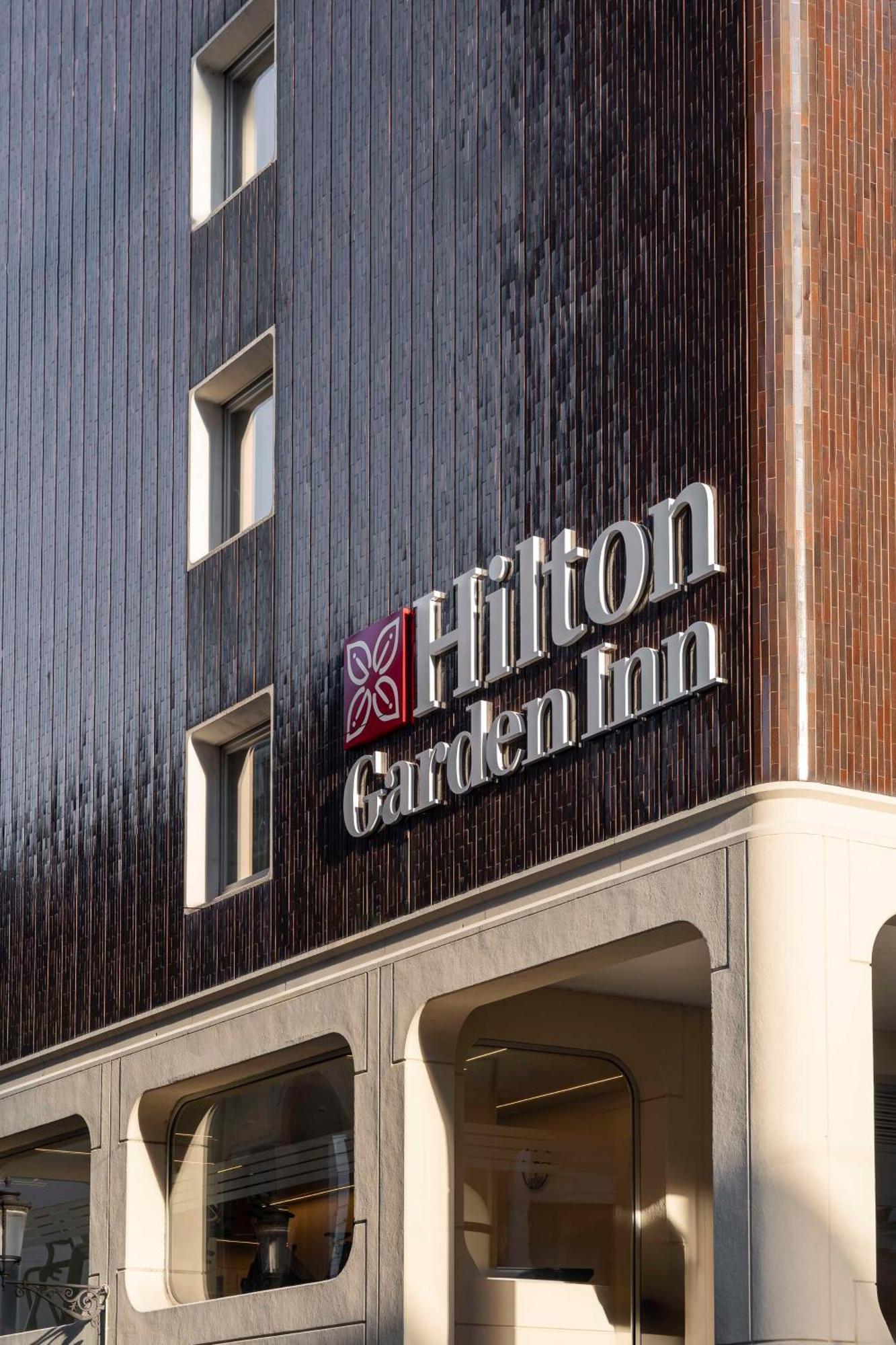 Hilton Garden Inn Padova City Centre Exterior foto